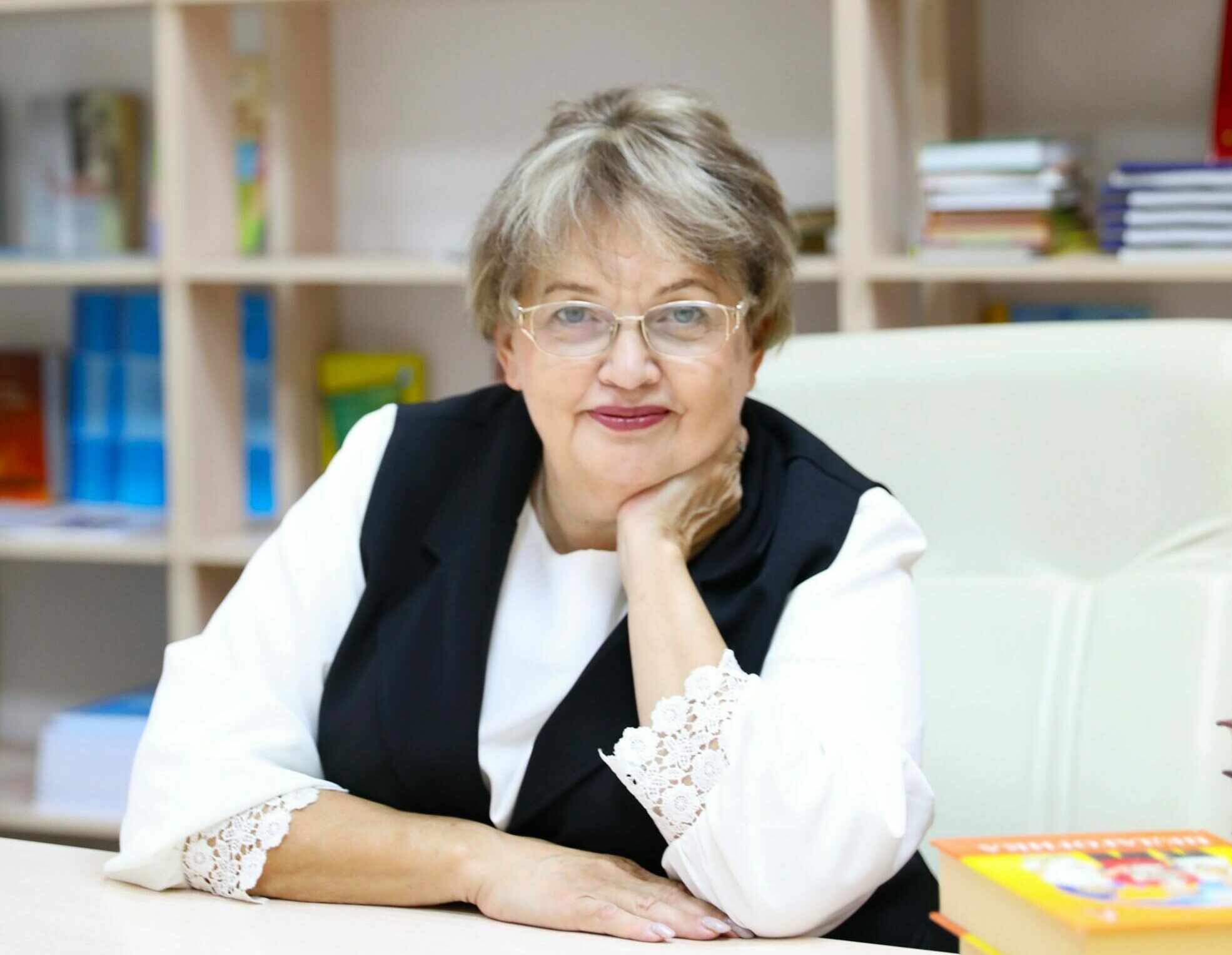 Cтарший преподаватель, магистр